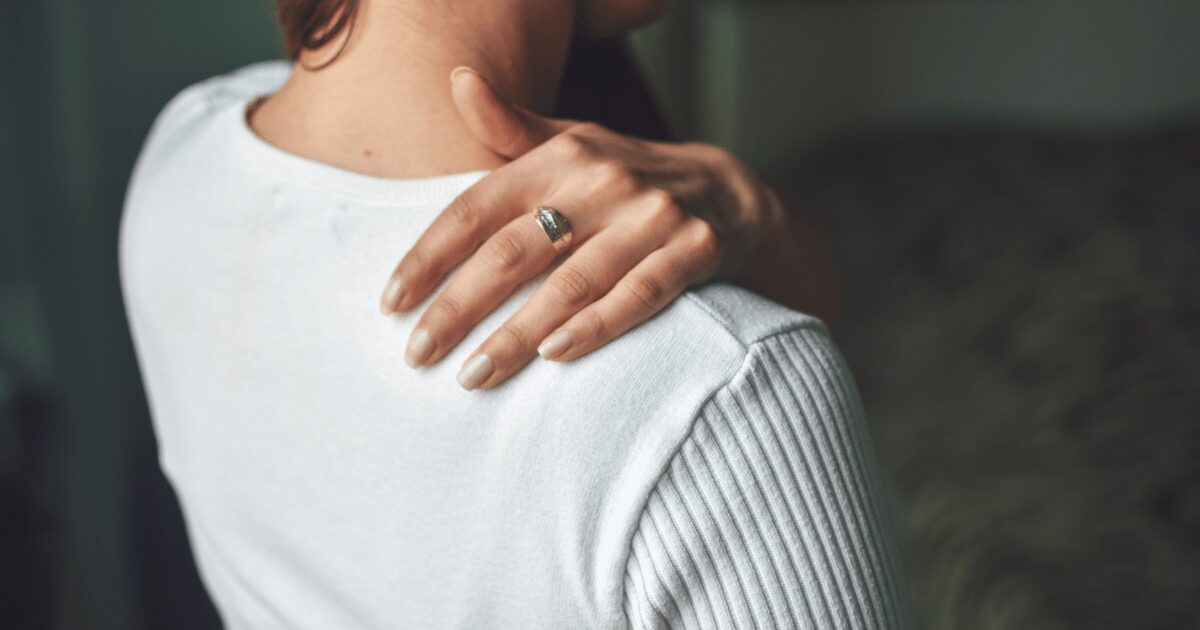 静岡市のデスクワーク女性へ｜肩こり・首こりを軽くする“週1メンテ”